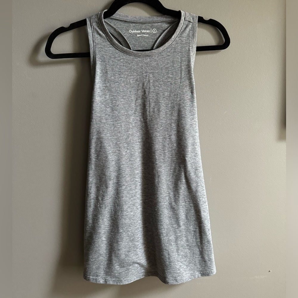 New OUTDOOR VOICES Racerback Tank Top Small